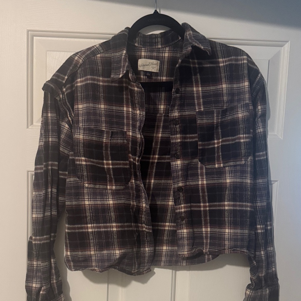 Universal Thread cropped Plaid Flannel Shirt size small